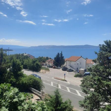 Apartmani Deni Crikvenica Exterior foto