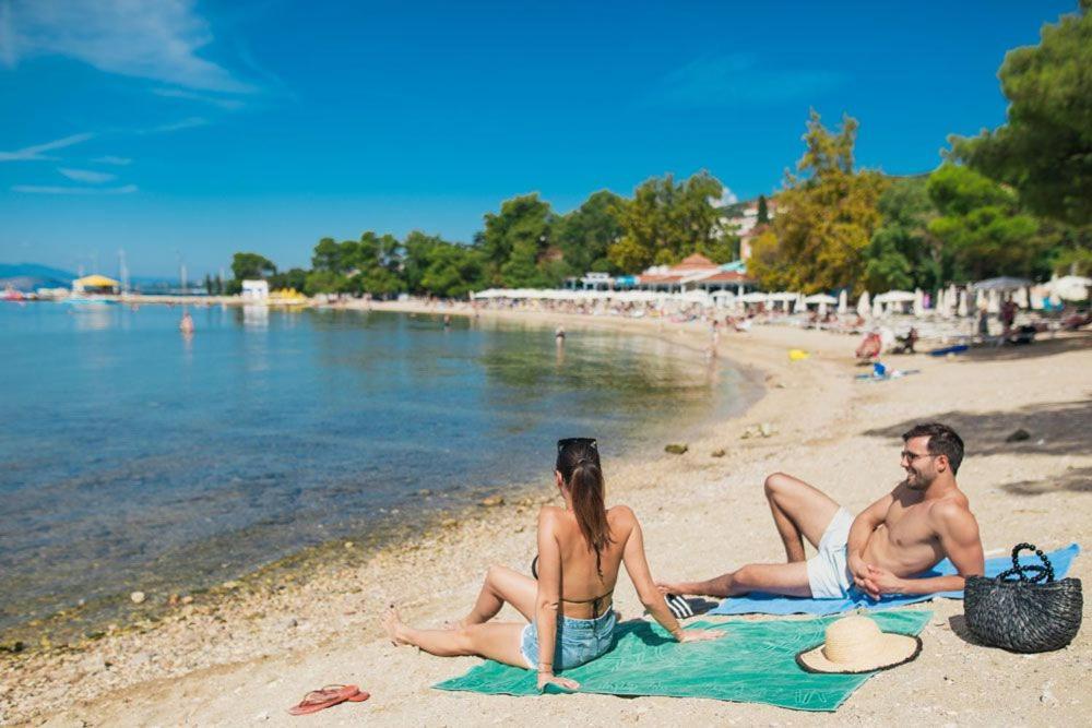 Apartmani Deni Crikvenica Exterior foto